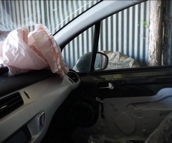 Replay Airbags Takata défectueux : le gouvernement se mobilise, scepticisme en Outre-mer