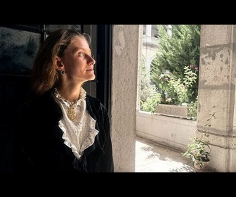 Replay Une artiste réfugiée ukrainienne montre la beauté du monde à Lisbonne