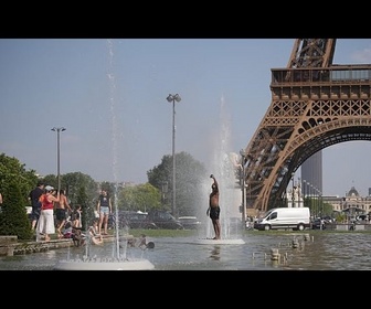 Replay Avec la canicule, l'Europe suffoque et les records de température se multiplient