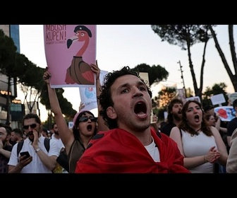 Replay Albanie : 12e jour de mobilisation à Tirana contre le projet Trump-Kushner