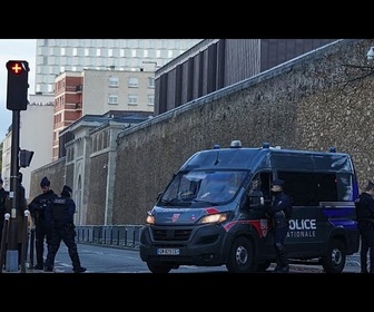 Replay Trois personnes arrêtées à Paris pour soupçons d'espionnage au profit de la Russie