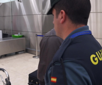 Replay Au cœur des douanes - S3E12 - Episode 12