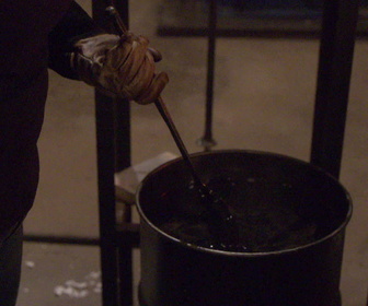 Replay Le meilleur forgeron - S8E34 - Le sabre du Sergent Hayden