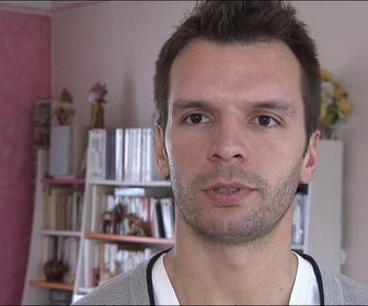 Replay Au nom de la vérité - S04 E74 - Un fiancé suspicieux