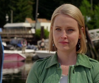 Replay Retour à Cedar Cove - S02 E03 - Relations et liens
