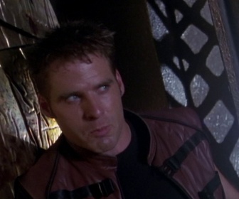 Replay Farscape - S02 E04 - Clarté dangereuse