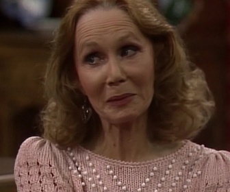 Replay Madame est servie - S02 E07 - L'héritière