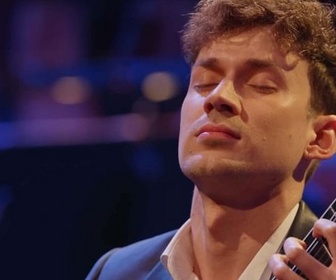 Replay Avec Thibaut Garcia et Yutaka Sado - Concerto d'Aranjuez - Une soirée en Espagne