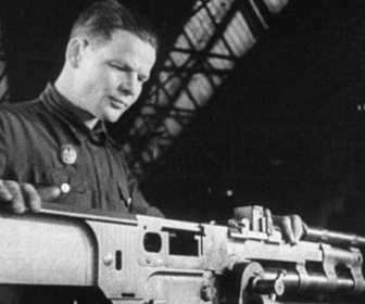 Replay Les usines de Staline face aux armées d'Hitler