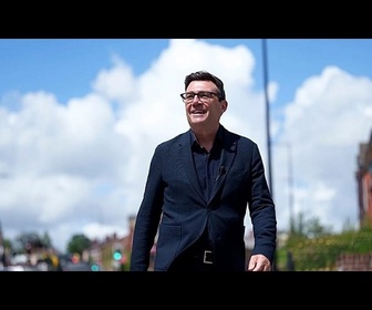 Replay Andy Burnham prononce son premier discours en tant que nouveau chef du Parti travailliste