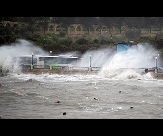 Replay Tempête Harry frappe Malte: vents violents et vagues hautes