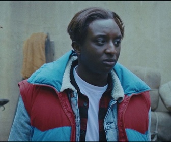 Replay Access - S01 E04 - Être une femme