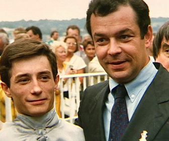 Replay Faites entrer l'accusé - S4E29 - Nathalie Le Scrill, l'étrangleuse