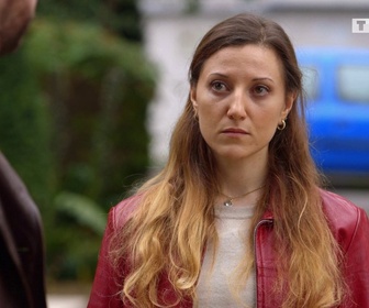 Replay Petits secrets en famille - S04 E13 - Famille Collet