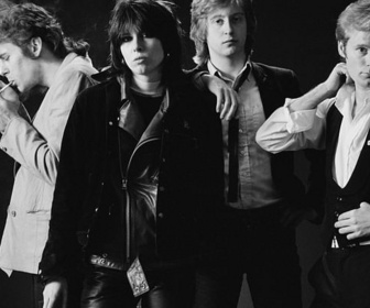 Replay Icônes pop - The Pretenders - Chrissie Hynde ou la vie en rock