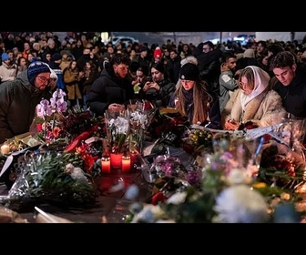 Replay Crans-Montana : des endeuillés rendent hommage après l'incendie mortel à la station de ski suisse