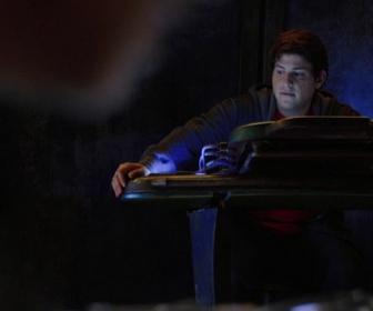 Replay Stargate universe - S1 E13 - Eden