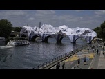 Replay Sur le Pont Neuf, la Caverne de l'artiste JR ouvre enfin ses portes