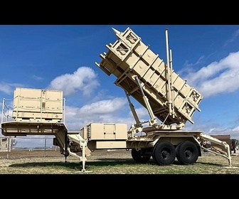Replay Les États-Unis vont autoriser l'Ukraine à fabriquer des missiles Patriot, annonce Donald Trump