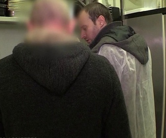Replay Les docs du week-end - La police des assiettes sur tous les fronts