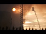 Replay Important incendie dans un centre de recyclage au sud-est de Londres