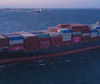 Replay Info éco - En Chine, un excédent record de 1 080 milliards de dollars pour la première fois