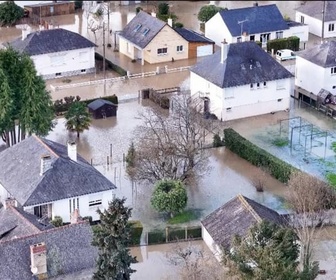 Replay Les émissions spéciales Inondations : le Grand Ouest sous l'eau - 29/01