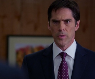 Replay Esprits criminels - S07 E02 - Cinq sens