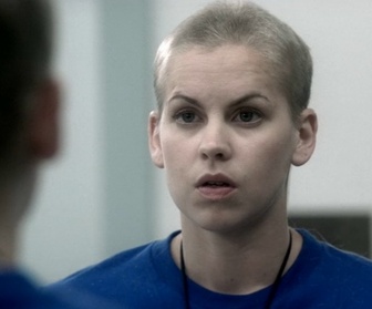 Replay Cold case : affaires classées - S6E22 - Bleus, pairs et passe