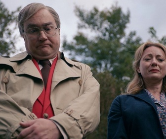 Replay Son of a critch - S01 E10