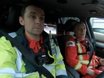 Replay Ambulance, code rouge - Coma sur la route