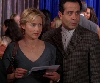 Replay S04 E10 - Monk fait la mode