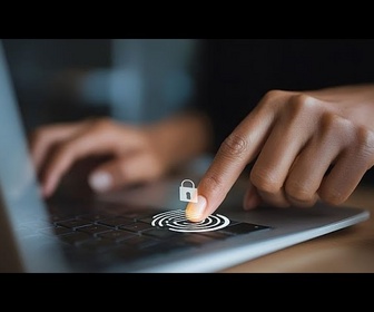 Replay La France va-t-elle relier vos comptes sur les réseaux sociaux à son identité numérique ?