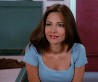 Replay Beverly Hills, 90210 - S09 E07 - L'une s'en va, l'autre revient