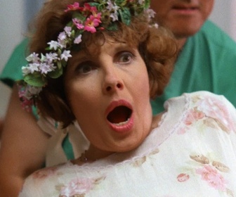 Replay Beverly Hills, 90210 - S07 E03 - Un mariage réussi