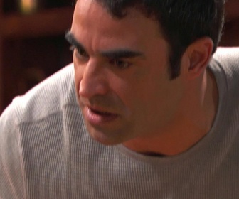 Replay Les flammes du passé - S01 E66