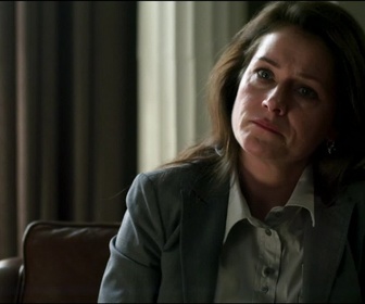 Replay Borgen - Une femme au pouvoir - S02 E04 - En ordre de bataille