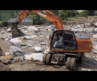 Replay Plus de 200 personnes toujours portées disparues après des inondations au Pakistan