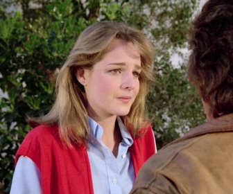 Replay Les Routes du paradis - S01 E25