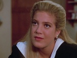 Replay Beverly Hills, 90210 - S02 E20 - L'exploit sportif