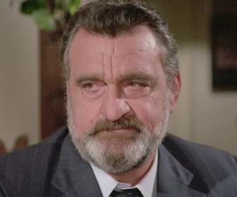 Replay Les Routes du paradis - S05 E03