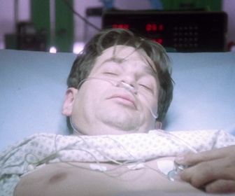 Replay S1E4 - Longue nuit aux urgences