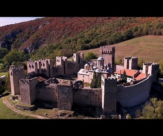 Replay Merveilles architecturales de la Serbie médiévale : Monastère de Manasija et forteresse de Sme…