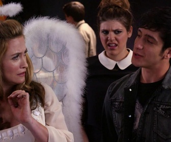 Replay Awkward - S4 E14 - L'université