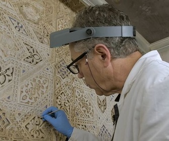 Replay ARTE Journal - Dans les coulisses de la restauration de l'Alhambra