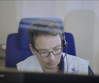 Replay Allo les secours : Au cœur des centres d'appel d'urgence - Episode 4