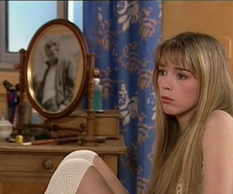 Replay Hélène et les garçons - S02 E29 - La vue qui baisse