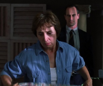 Replay New York Unité Spéciale - S01 E09 - Menottes et bas résille