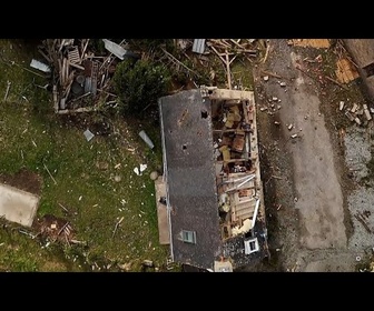 Replay Des maisons détruites par une tornade rare dans le Morbihan en Bretagne