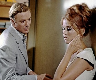 Replay Sir Michael Caine, du monde ouvrier aux Oscars de la gloire
